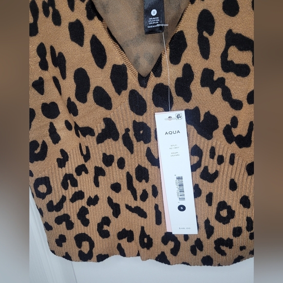 AQUA x BLOOMINGDALES Leopard Print Crop Top. NWT Sz M - Picture 3 of 4